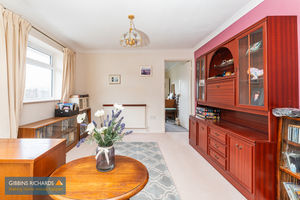 Dining Room- click for photo gallery